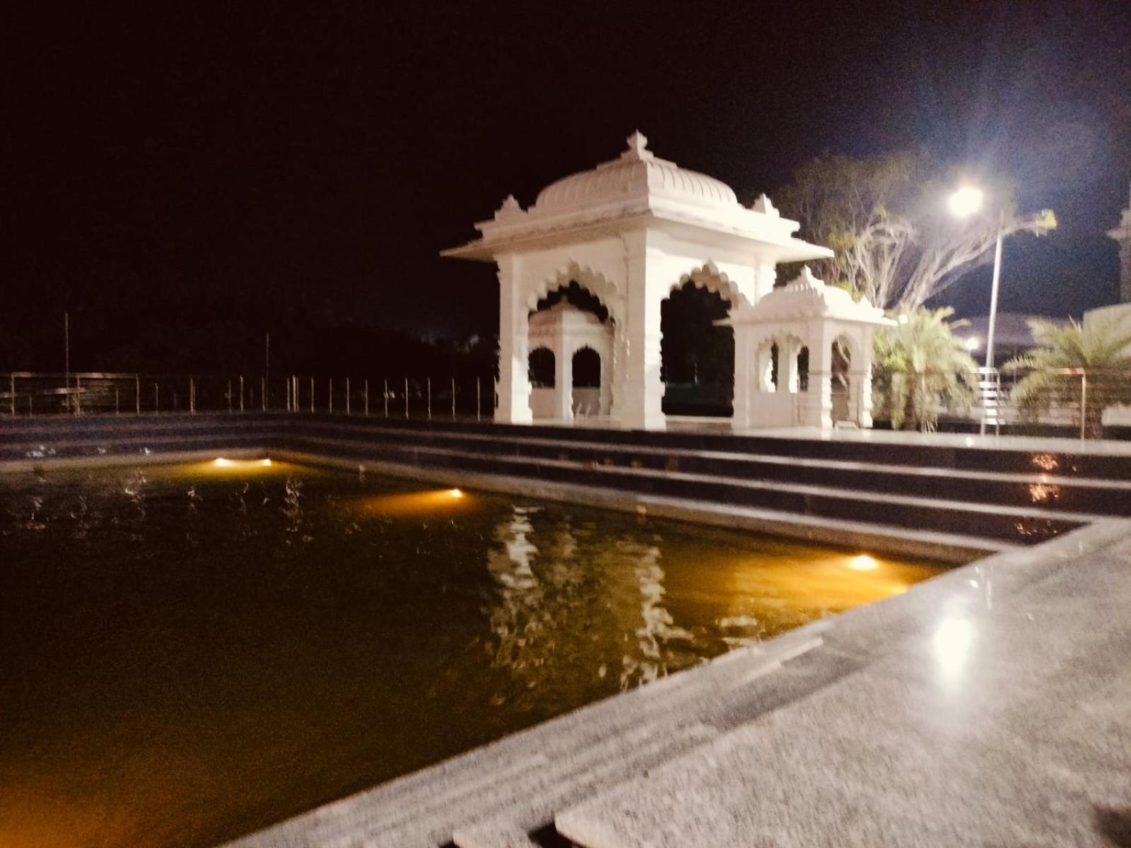 Umang - Premium Resort Like Villa In Vrindāvan Eksteriør bilde