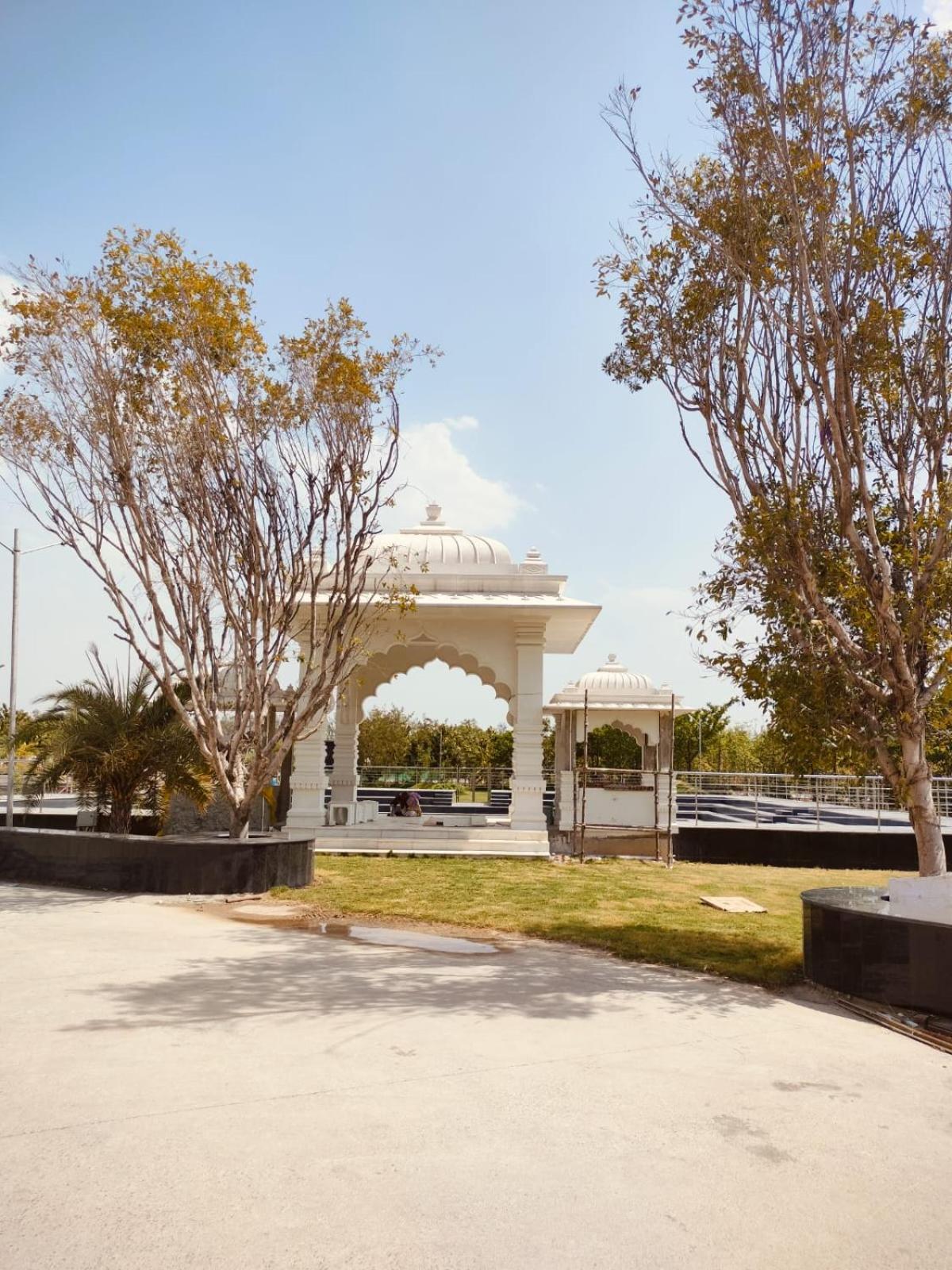 Umang - Premium Resort Like Villa In Vrindāvan Eksteriør bilde